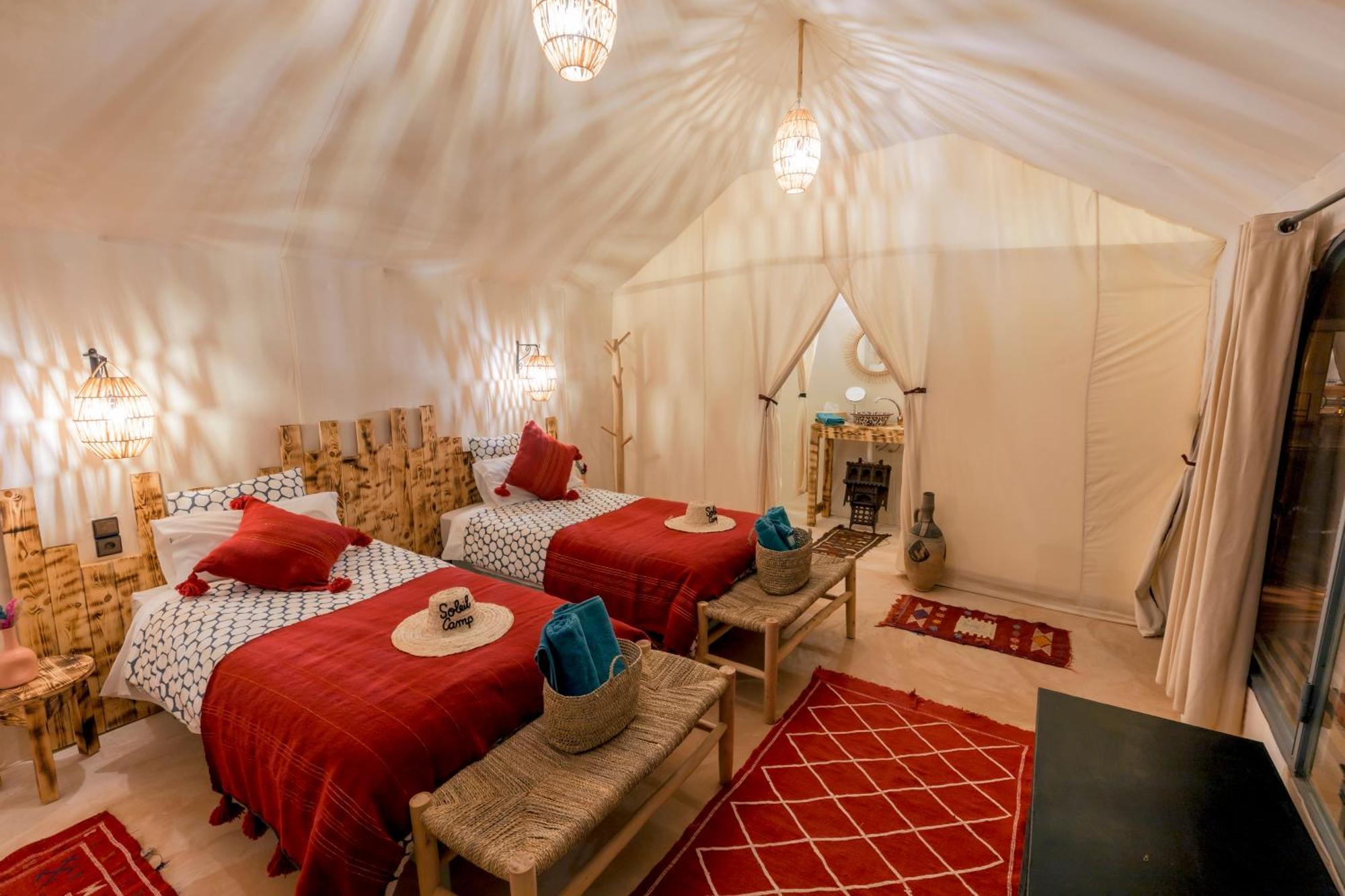 Soleil Camp & Camel Trekking 호텔 메르주가 외부 사진